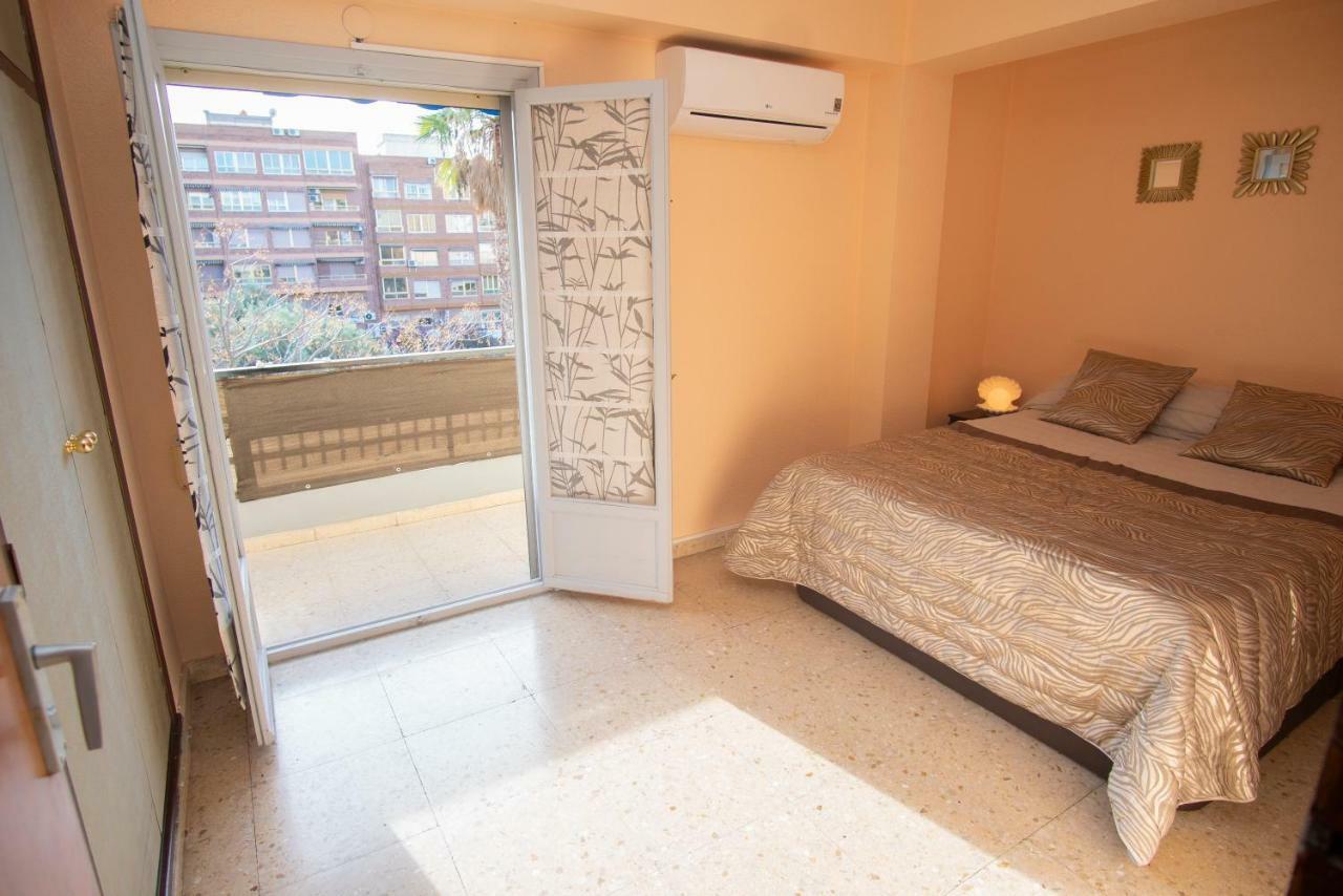 Apartamento Comodo A 10 Min Del Centro لقنت المظهر الخارجي الصورة