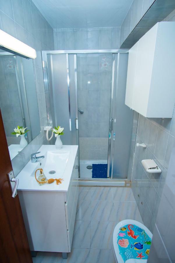 Apartamento Comodo A 10 Min Del Centro لقنت المظهر الخارجي الصورة